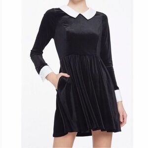 Hot Topics Black Velvet Long Sleeve White Collar Goth Punk Mini Dress